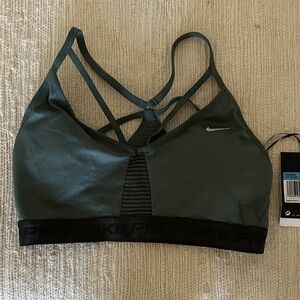 Nike Women's Strappy Sports Bra - Dark Green